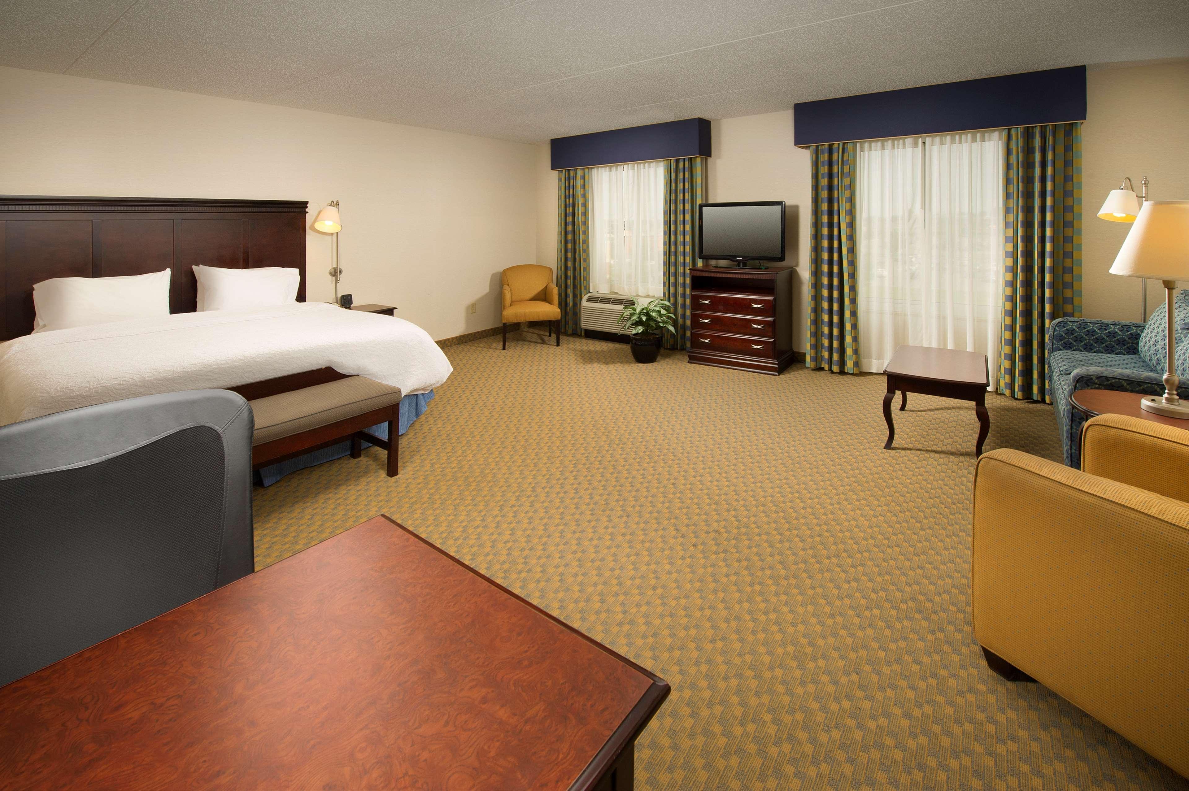 Hampton Inn Syracuse Clay Liverpool Exterior photo