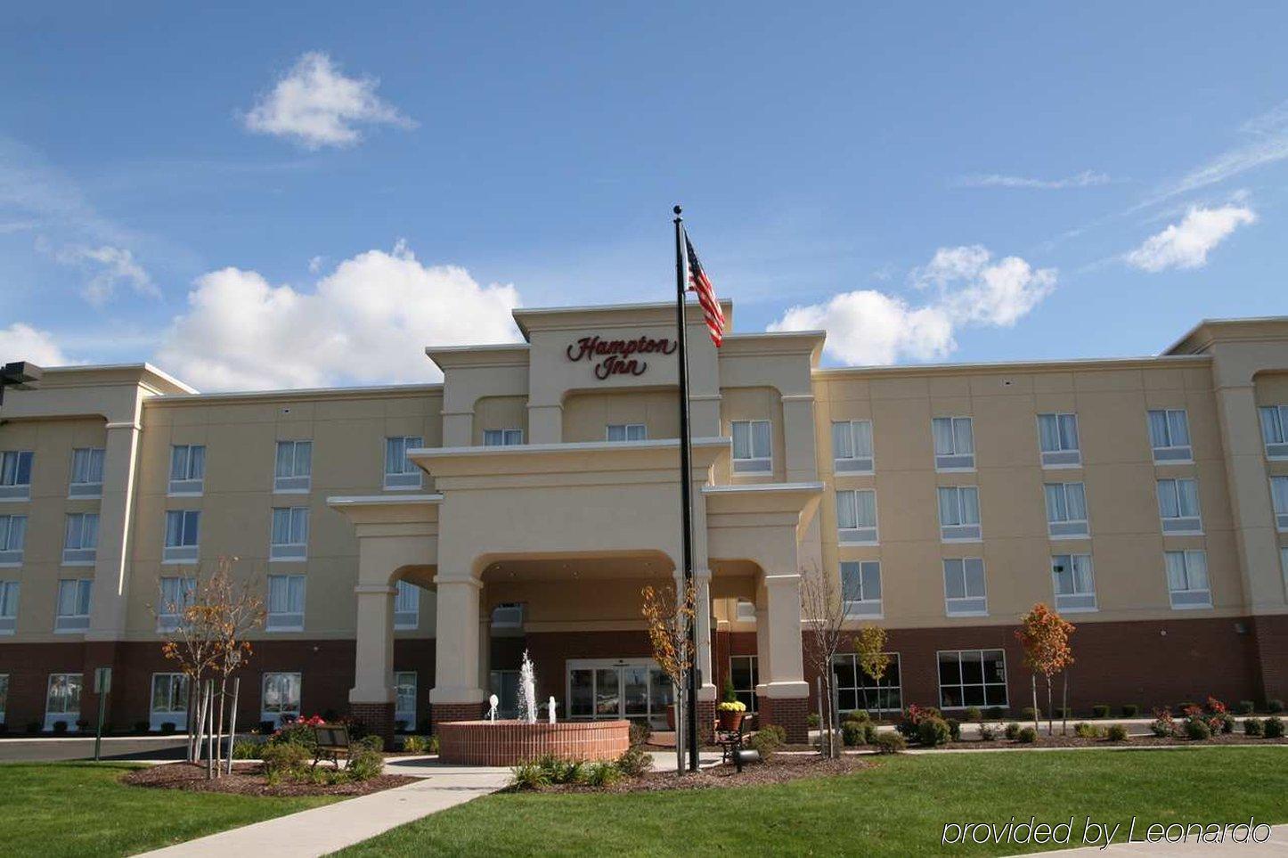 Hampton Inn Syracuse Clay Liverpool Exterior photo